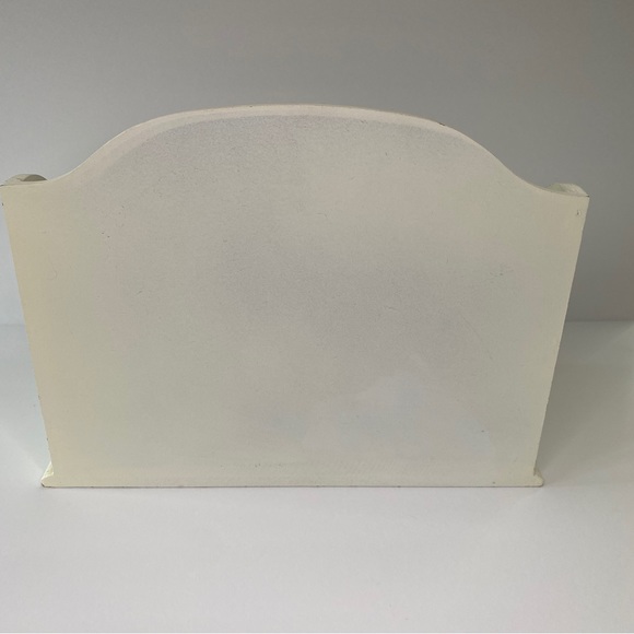 Shabby Chic Wooden Office Desk Organizer in a Lovely Antique Ivory Color. - Picture 6 of 6